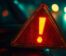 Voyant de la voiture triangle rouge avec point d'exclamation : guide pour les conducteurs